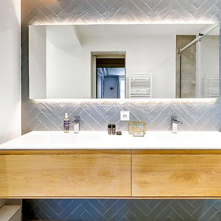 Apartment De Luxe Et Lumineux Saint Honore Pour 6 Personnes