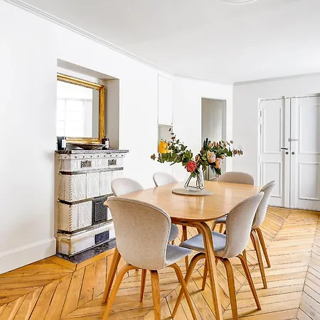 De Luxe Et Lumineux Saint Honore Pour 6 Personnes Apartment Paris